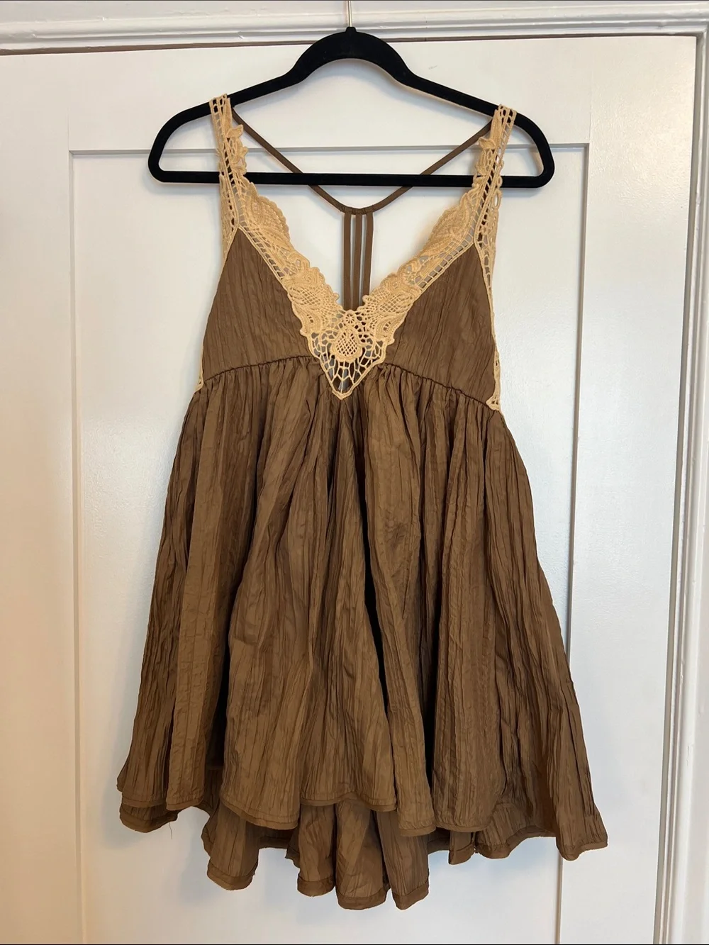 Free People Breathless Crochet Lace Mini Slip Dress XS Martini Brown Cream